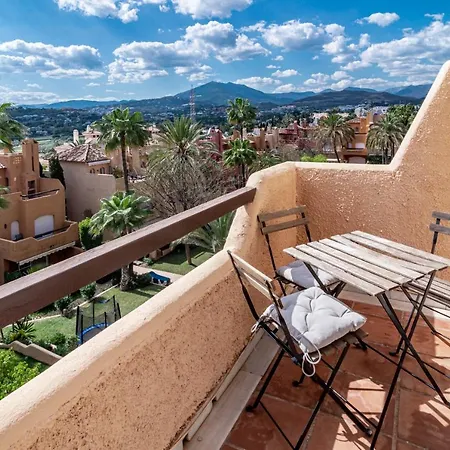 Casa vacanze Tropical Palmy 3 Bedroom Townhouse In Nueva Andalucia Close To Puerto Banus